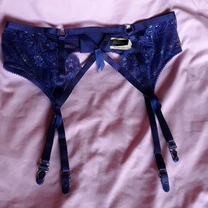 Dita Von Teese Madame X Garter Belt sz US10